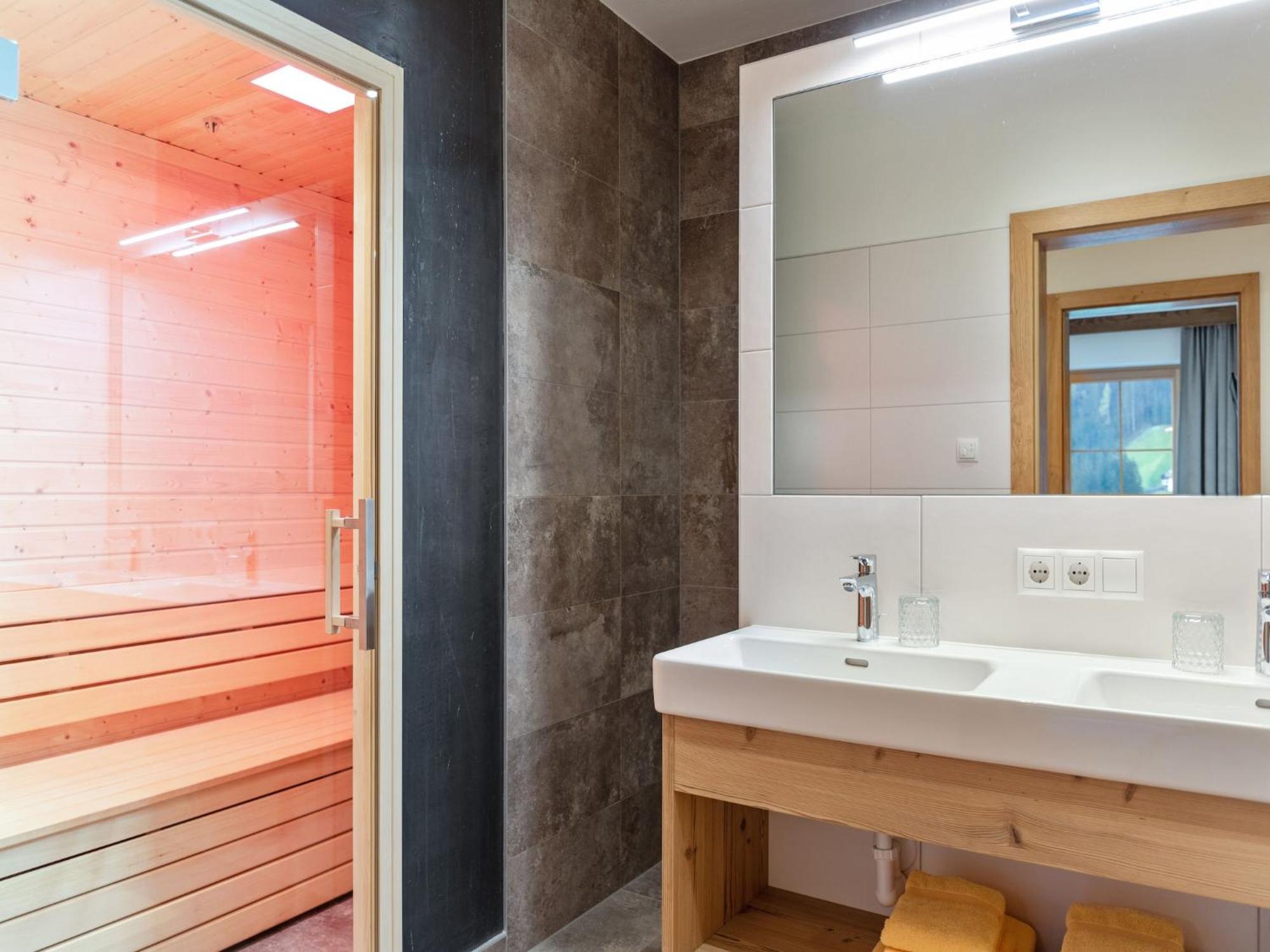 Luxurious Apartment With Sauna In Koenigsleiten วัลด์ อิม พินซ์เกา ภายนอก รูปภาพ